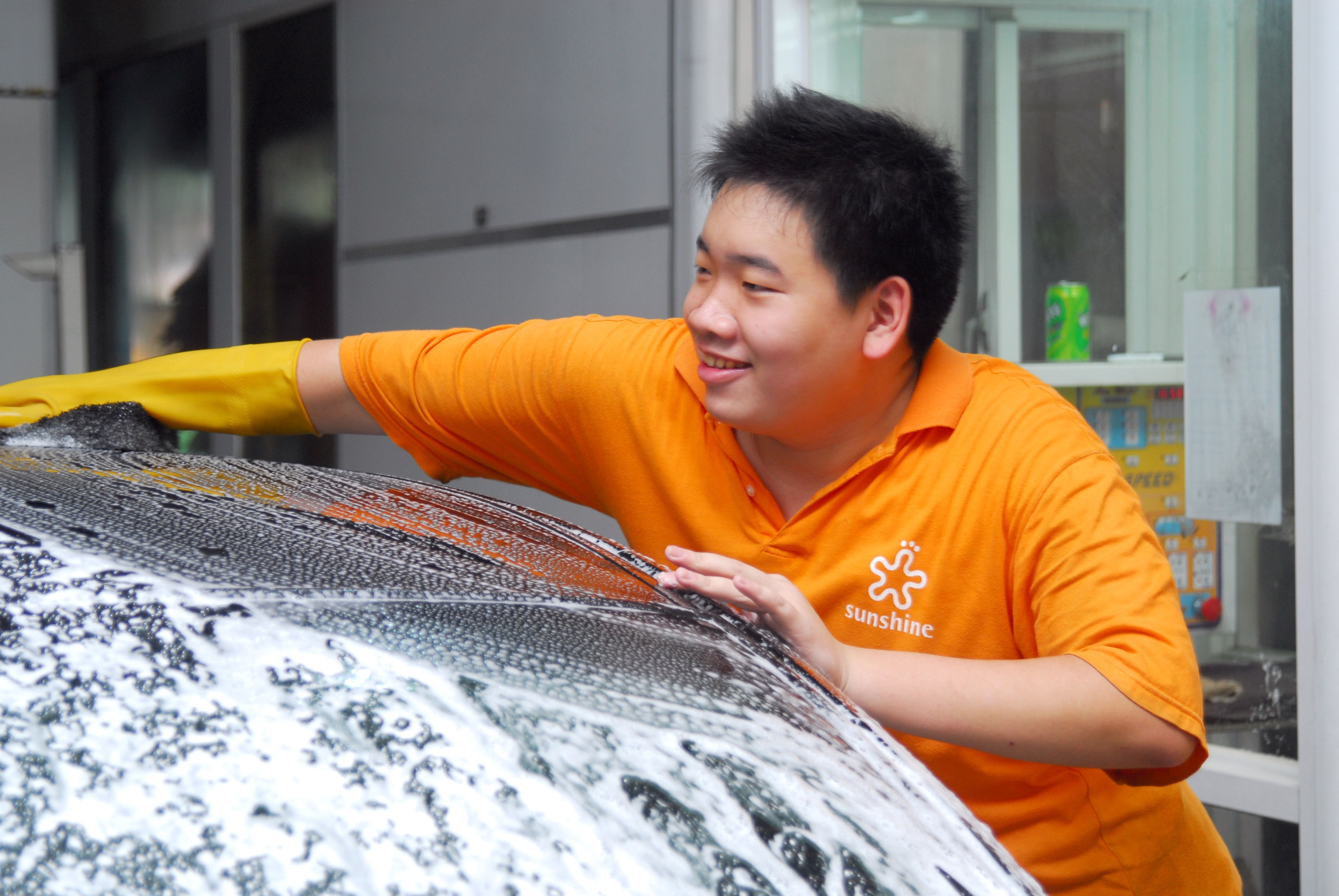 照片二：遠通電收推優惠也做公益，eTag會員登入ETC App至陽光洗車場洗車，可折百元洗車費。.jpg